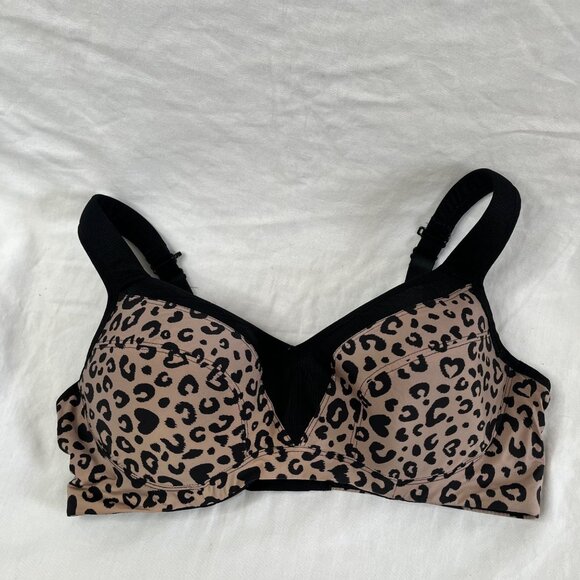 Torrid Leopard Print Sporty Convertible Underwire Sports Bra size 40C - Picture 2 of 9